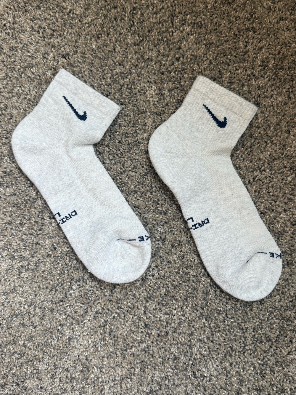 White Nike Ankle Socks